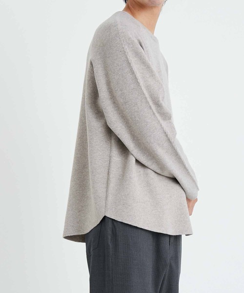 ADAM ET ROPE'（アダムエロペ）の「ビッグシルエット ラグラン ラウンドニット（ニット/セーター・メンズ・チャコールグレー/ブラック/ネイビー・M/L）」の3枚目の写真