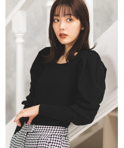 fifth calin(フィフスカラン)の「パフスリーブリブニット(ニット/セーター・レディース・ブラック/ブラウン・MEDIUM)」の2枚目の写真