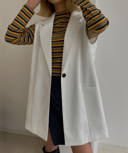 Avvenente(アベネンテ)の「【Avvenente】サイドスリットジレ(テーラードジャケット・レディース・ブラック/オフホワイト/サックスブルー・FREE)」の6枚目の写真