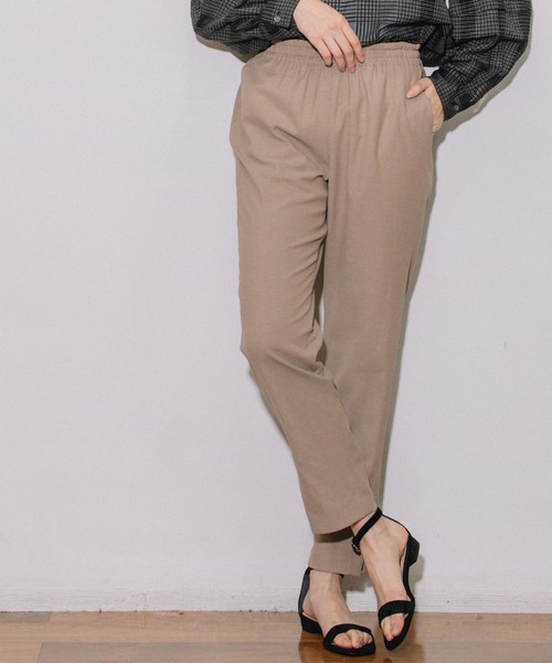 Munich（ミューニック）の「ドライタッチオックスサイドベントパンツ（その他パンツ・レディース・ブラック/イエロー/グリーン/ナチュラル/ダークベージュ/ホワイト/ライトブルー・S/M/XS）」の4枚目の写真