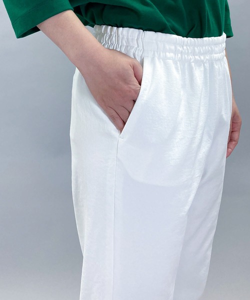 Munich（ミューニック）の「ドライタッチオックスサイドベントパンツ（その他パンツ・レディース・ブラック/イエロー/グリーン/ナチュラル/ダークベージュ/ホワイト/ライトブルー・S/M/XS）」の15枚目の写真