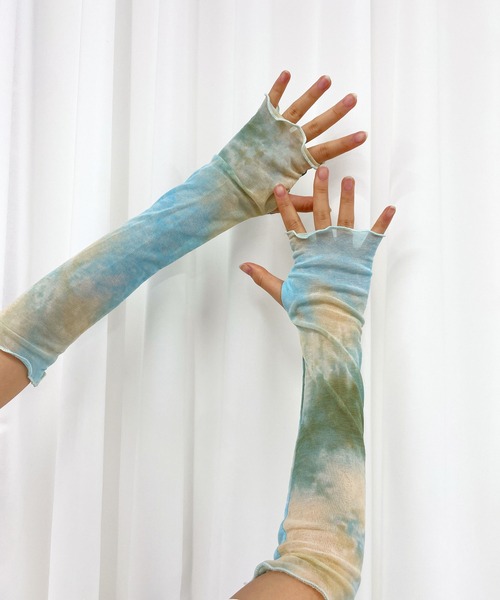 CEMONEMO（セモネモ）の「タイダイ シースルー アームカバー（アーム
