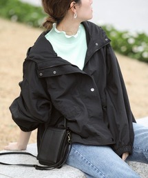 タフタギャザーマウンテンパーカー