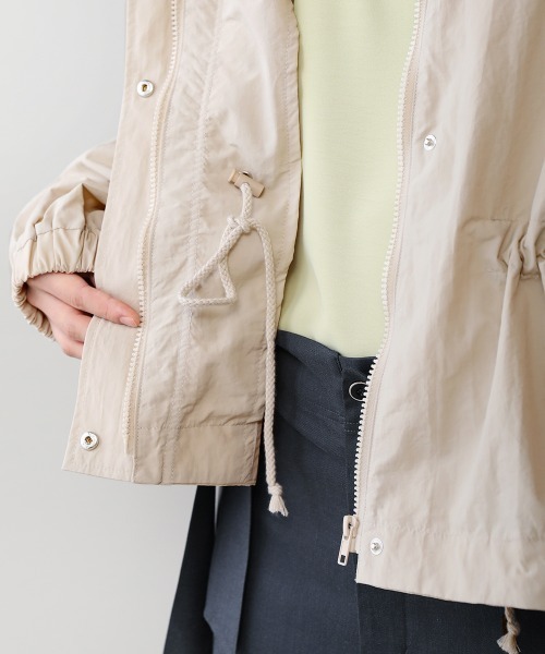 Bou Jeloud（ブージュルード）の「タフタギャザーマウンテンパーカー（マウンテンパーカー・レディース・ブラック/カーキ/アイボリー・38）」の16枚目の写真