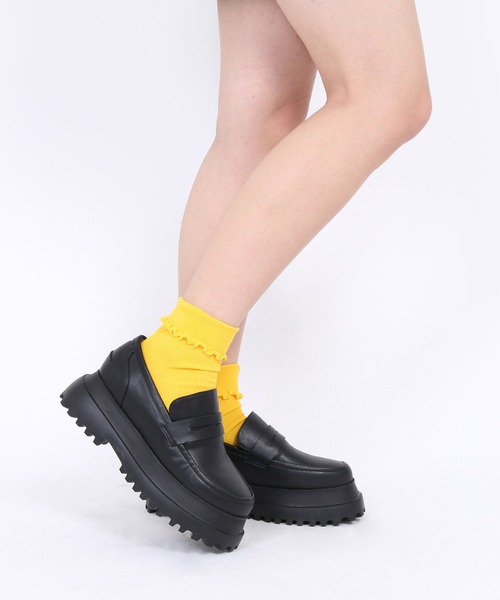 PUNYUS（プニュズ）の「プラットフォームローファー（ローファー・レディース・ブラック・1/4/2/3）」の5枚目の写真