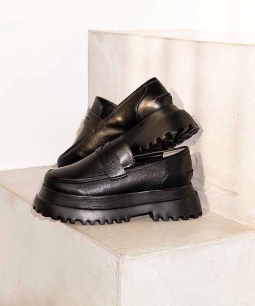 PUNYUS（プニュズ）の「プラットフォームローファー（ローファー・レディース・ブラック・1/4/2/3）」の15枚目の写真