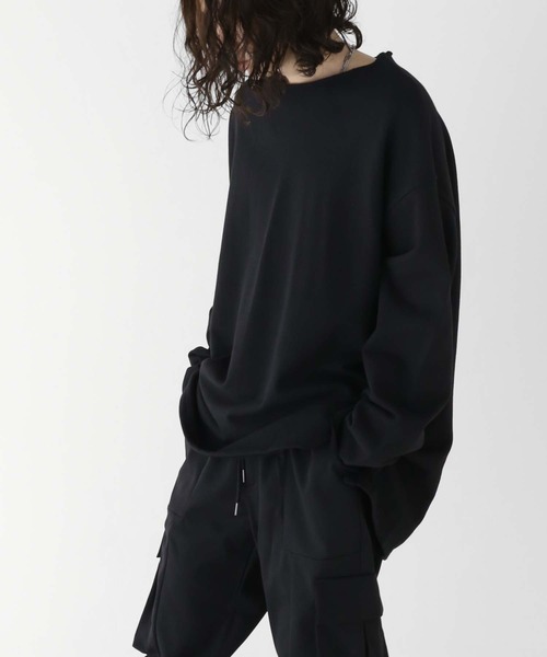 minsobi（ミンソビ）の「ボートネック　カットソー　ユニセックス カットオフBIGスウェット（スウェット・メンズ・ホワイト/ブラック・FREE）」の15枚目の写真