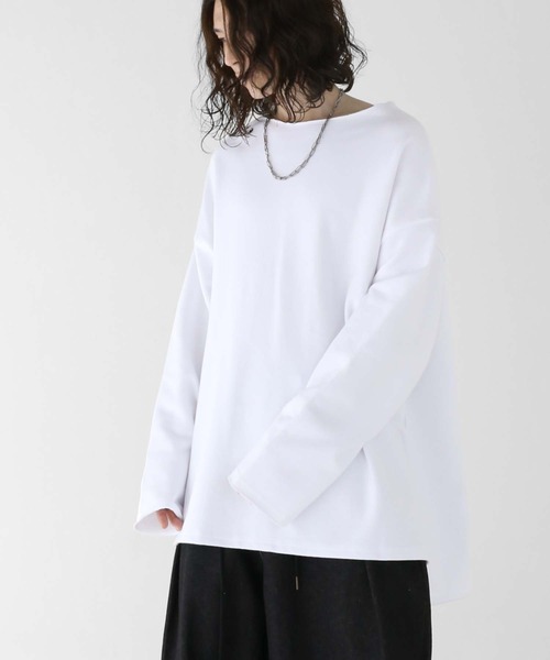 minsobi（ミンソビ）の「ボートネック　カットソー　ユニセックス カットオフBIGスウェット（スウェット・メンズ・ホワイト/ブラック・FREE）」の7枚目の写真