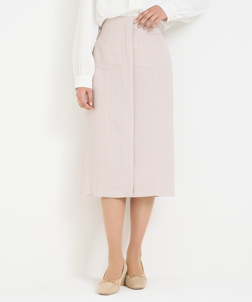 TRUDEA（トルディア）の「ステッチ遣いタイトスカート（スカート・レディース・ベージュ/ネイビー/ブルー・MEDIUM/SMALL/LARGE）」の17枚目の写真