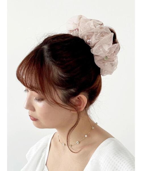 SLURR(スラ―)の「フラワー刺繍シュシュ(シュシュ・レディース・ピンク/アイボリー・FREE)」の7枚目の写真