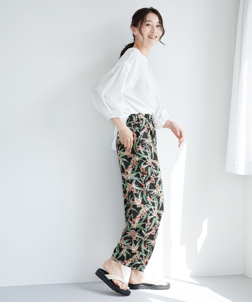 LEPSIM(レプシィム)の「やみつき!クッショントングサンダル 264201(サンダル・レディース・ブラック/ベージュ/オフホワイト・SMALL/MEDIUM/LARGE)」の5枚目の写真