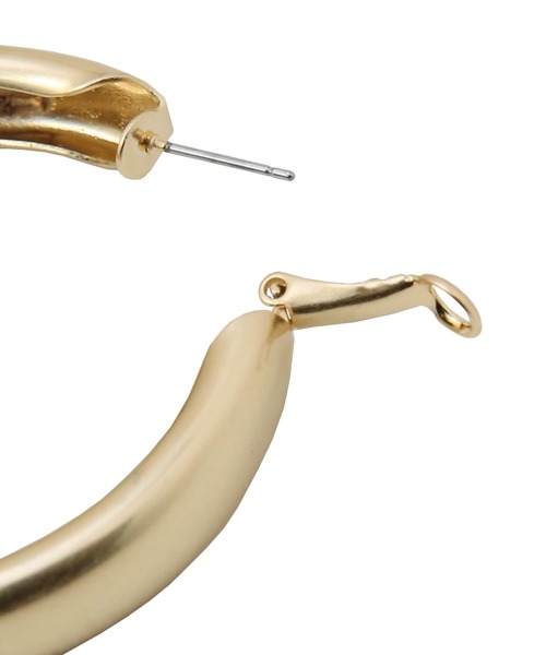 MIELI INVARIANT（ミエリインヴァリアント）の「Flat Matte Hoop Pierce（ピアス（両耳用）・レディース・シルバー/ゴールド・FREE）」の8枚目の写真