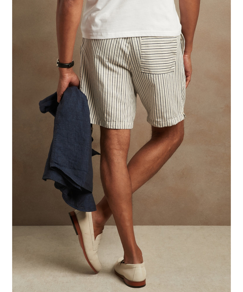 Banana Republic（バナナリパブリック）の「8 リネン・コットン イージー ショートパンツ（その他パンツ・メンズ・ベージュ・M/L/XL/S）」の4枚目の写真