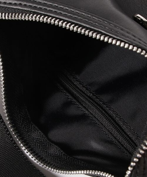 BASIC COTTON（ベーシックコットン）の「A'GEM/9 × .kom『BASIC COTTON/ベーシックコットン』フェイクレザーホーボー ショルダーBAG（ショルダーバッグ・レディース・ブラック・FREE）」の2枚目の写真