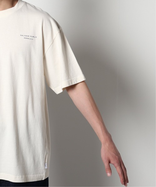 SALVAGE PUBLIC(サルベージパブリック)の「【SALVAGE PUBLIC/サルベージパブリック×JS】別注 ピグメント Tシャツ“SHAK”(Tシャツ/カットソー・メンズ・アイボリー/サファリグリーン・MEDIUM/LARGE)」の4枚目の写真