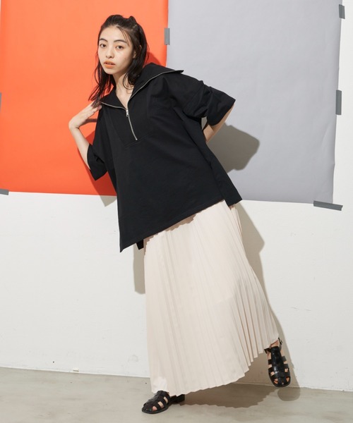 Libra Cue(リブラ キュー)の「“ハーフジップセーラーカットソー” トレンドのデザインながらLibra Cueらしいリラックス感を演出、ゆったりシルエットのプルオーバー(Tシャツ/カットソー・レディース・ライトグレー/ブラック・FREE)」の8枚目の写真