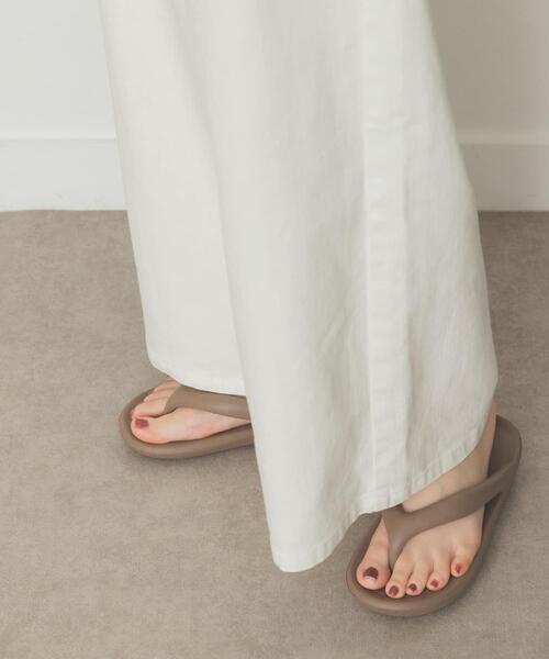 RODE SKO(ロデスコ)の「EVAトングサンダル(サンダル・レディース・ブラック/ベージュ/グレー系その他・38/36/37)」の19枚目の写真