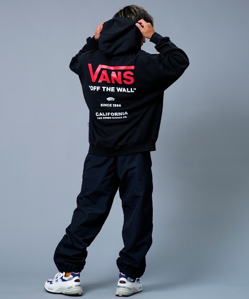 VANS(バンズ)の「【ムラサキスポーツ別注】VANS/バンズ バックプリントパーカー 122K1030523(パーカー・メンズ・ブラック/グレー/グリーン・M/L/XL/XXL)」の17枚目の写真