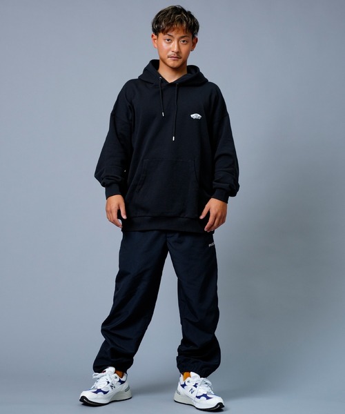 VANS(バンズ)の「【ムラサキスポーツ別注】VANS/バンズ バックプリントパーカー 122K1030523(パーカー・メンズ・ブラック/グレー/グリーン・M/L/XL/XXL)」の13枚目の写真