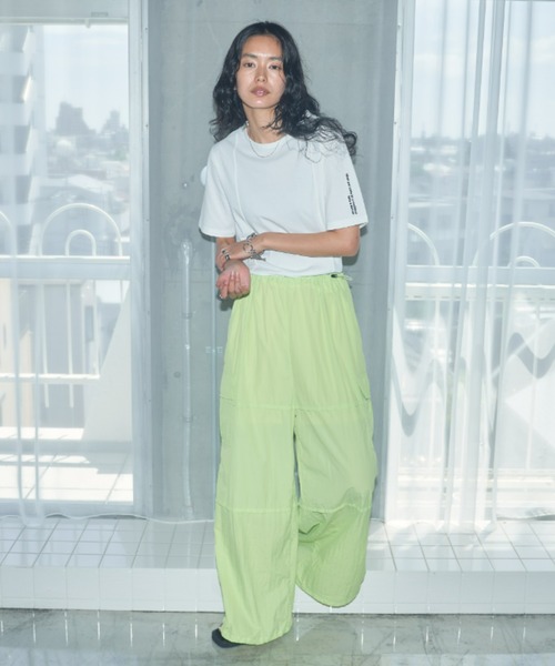 VACANCY（ヴァカンシー）の「スノーオーバーイージーパンツ（その他パンツ・レディース・アイボリー/イエロー/ブラック・FREE）」の21枚目の写真