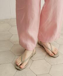 トングストラップサンダル