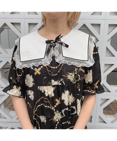 ピンクハウス イノセントチャーチ柄ミディ丈ワンピース 黒 ブラック