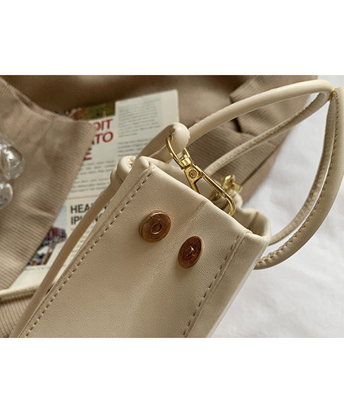 c.u.l(シーユーエル)の「2wayスクエアミニショルダーバック cula417(ショルダーバッグ・レディース・ライトブラウン/アイボリー/ブラック/ダークブラウン・FREE)」の21枚目の写真