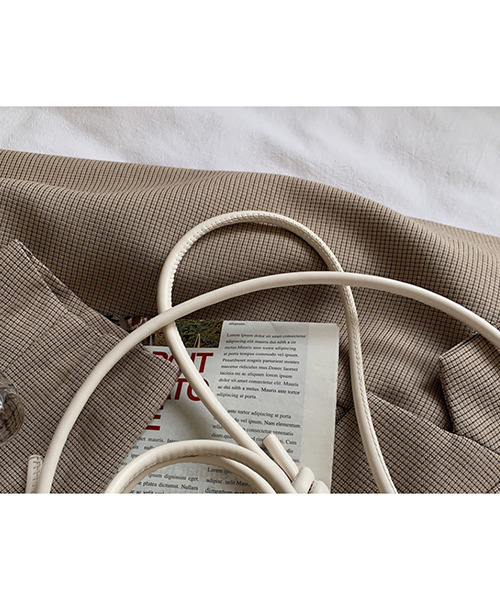 c.u.l(シーユーエル)の「2wayスクエアミニショルダーバック cula417(ショルダーバッグ・レディース・ライトブラウン/アイボリー/ブラック/ダークブラウン・FREE)」の22枚目の写真