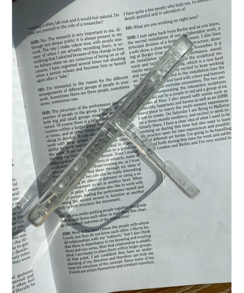 WC（ダブル シー）の「スタンドiPhoneケース（スマホケース/カバー・レディース・ホワイト・1/2/3）」の9枚目の写真