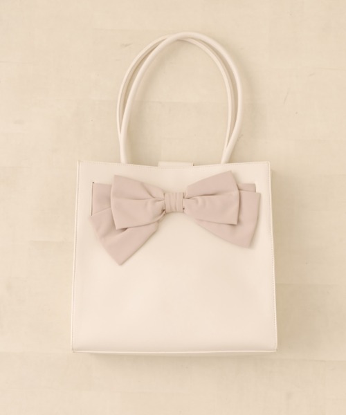 OLIVE des OLIVE(オリーブデオリーブ)の「【WEB限定】フェイクレザーリボントート(トートバッグ・レディース・ブラック/ベージュ/オフホワイト・FREE)」の5枚目の写真