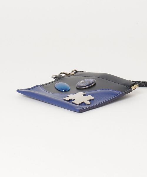 TOGA VIRILIS（トーガ ビリリース）の「TOGA VIRILIS NECK STRAP LEATHER COIN CASE（コインケース・メンズ・ブルー・FREE）」の8枚目の写真