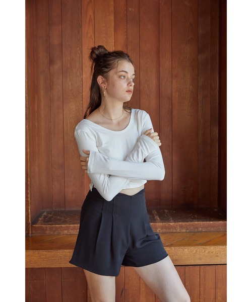 ACYM（アシーム）の「Compact short ロンT（Tシャツ/カットソー・レディース・ホワイト/ブラック・FREE）」の11枚目の写真