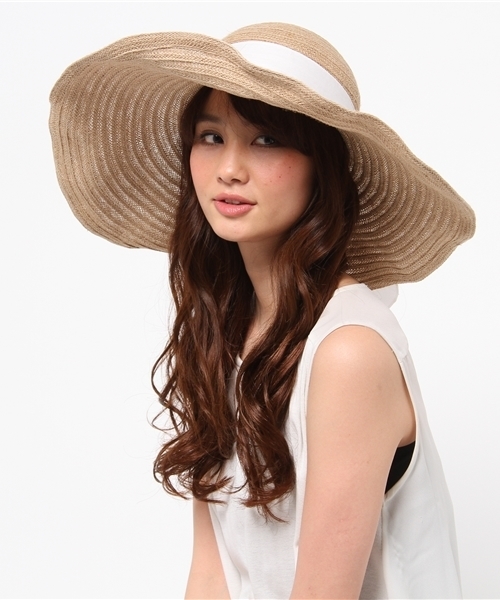 B:MING by BEAMS(ビーミングバイビームス)の「ビーミング by ビームス / ワイドブリムハット(ハット・レディース・ベージュ・ONE SIZE)」の2枚目の写真