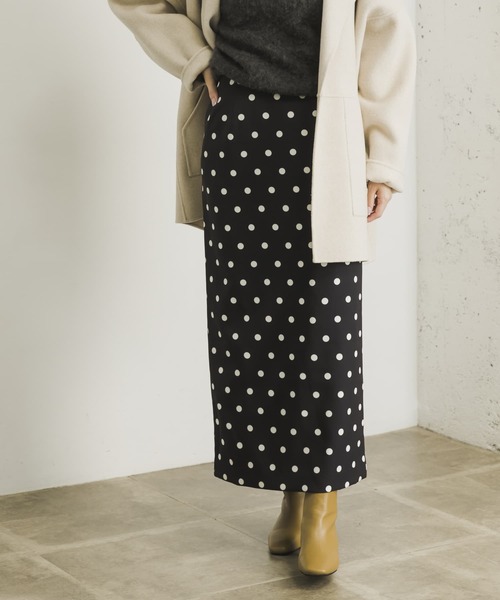 ロンバスプリントURBANスカート＆ニット 上下38size （URBAN