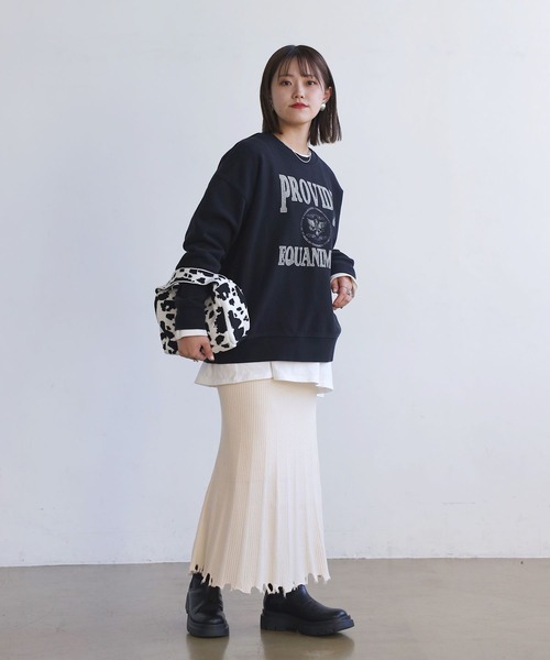 PAGEBOY(ページボーイ)の「エンブレムロゴ裏毛プルオーバー(Tシャツ/カットソー・レディース・オートミール/オフホワイト/ブラック・FREE)」の11枚目の写真