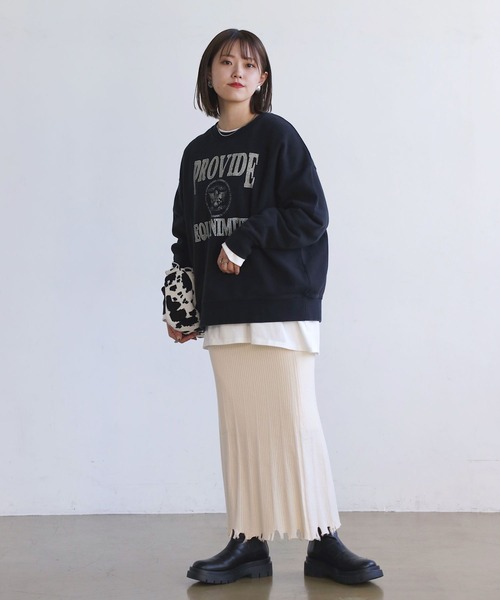 PAGEBOY(ページボーイ)の「エンブレムロゴ裏毛プルオーバー(Tシャツ/カットソー・レディース・オートミール/オフホワイト/ブラック・FREE)」の12枚目の写真