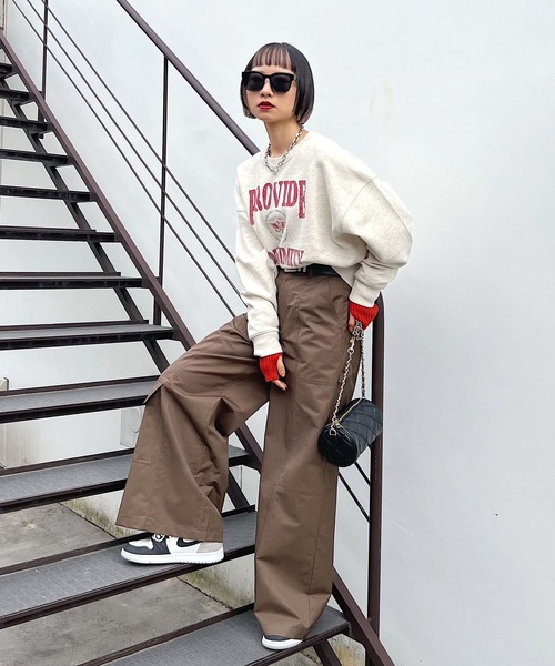 PAGEBOY(ページボーイ)の「エンブレムロゴ裏毛プルオーバー(Tシャツ/カットソー・レディース・オートミール/オフホワイト/ブラック・FREE)」の17枚目の写真