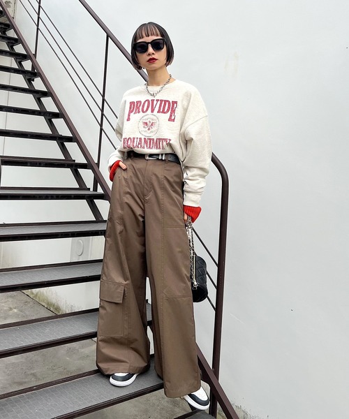 PAGEBOY(ページボーイ)の「エンブレムロゴ裏毛プルオーバー(Tシャツ/カットソー・レディース・オートミール/オフホワイト/ブラック・FREE)」の18枚目の写真