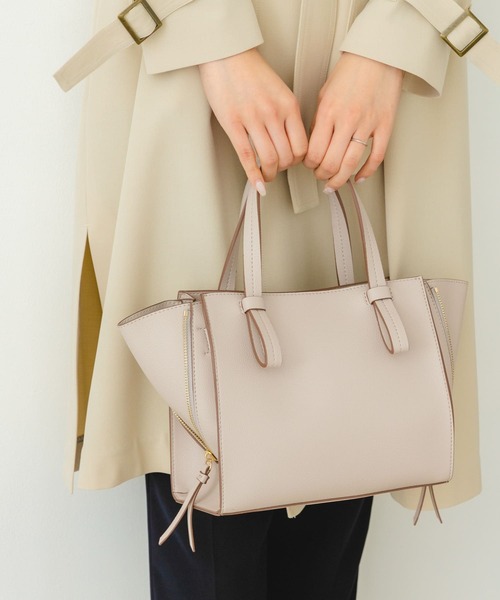 RODE SKO（ロデスコ）の「ミドルサイドファスナートートバッグ『Msize』（トートバッグ・レディース・グレー系その他/オレンジ/モカ・ONE）」の4枚目の写真