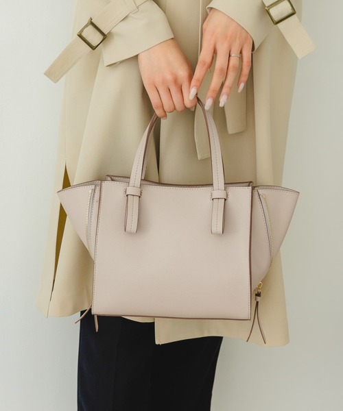 RODE SKO（ロデスコ）の「ミドルサイドファスナートートバッグ『Msize』（トートバッグ・レディース・グレー系その他/オレンジ/モカ・ONE）」の5枚目の写真