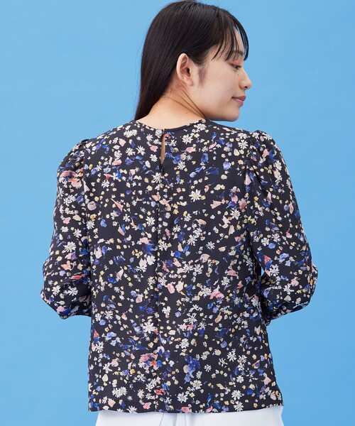 ANEVER（アンエバー）の「洗える【NEW SEDUM】ブラウス（シャツ/ブラウス・レディース・ホワイト系/ブラック系・38）」の5枚目の写真