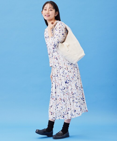 ANEVER（アンエバー）の「洗える【NEW SEDUM】ブラウス（シャツ/ブラウス・レディース・ホワイト系/ブラック系・38）」の13枚目の写真