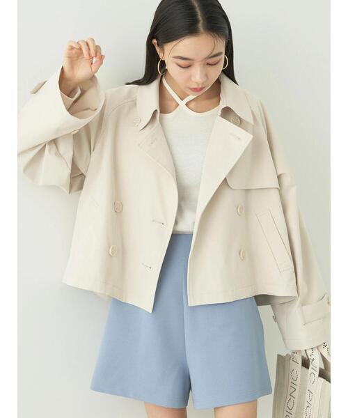 ショートトレンチコート