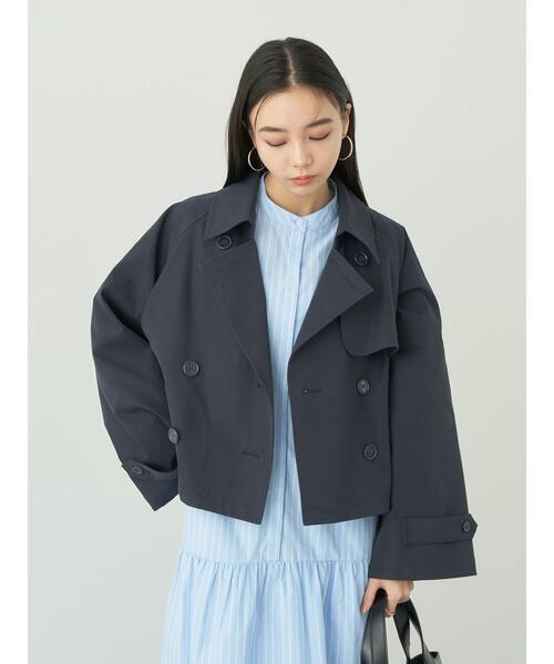 ショートトレンチコート