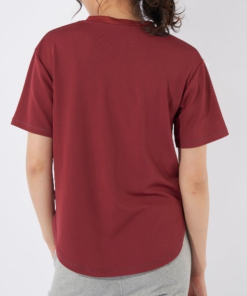 FILA(フィラ)の「【FILA:フィラ】レディース接触冷感アクアTシャツ 水陸両用(Tシャツ/カットソー・レディース・オフホワイト/ワインレッド/ネイビー/ブラック・LARGE/MEDIUM)」の7枚目の写真