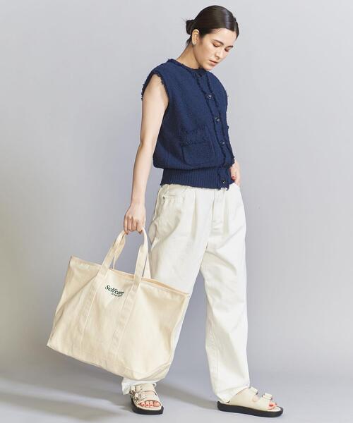 BEAUTY&YOUTH UNITED ARROWS（ビューティーアンドユースユナイテッドアローズ）の「＜BEAUTY&YOUTH by LOGO LINE＞ロゴライン エンブロイダリー トートバッグ（トートバッグ・レディース・ホワイト/ネイビー・FREE）」の4枚目の写真