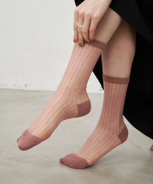 Aunt Marie's(アントマリーズ)の「シアーストライプソックス(ソックス/靴下・レディース・ブラック/ホワイト/カーキ/ピンク・FREE)」の8枚目の写真