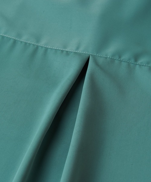 NO ID.(ノーアイディ)の「【NO ID.】Pin-Tuck Fly-Front Big Shirt / ピン タック フライフロント ビッグ シャツ(シャツ/ブラウス・メンズ・グリーン/ホワイト/グレー/ブラック・ONE SIZE)」の16枚目の写真