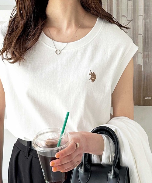 U.S. POLO ASSN.（ユーエスポロアッスン）の「GeeRA別注【新色追加】【U.S. POLO ASSN.】ノースリーブＴシャツ（Tシャツ/カットソー・レディース・オフホワイト/ピンク/ネイビー/ブラック/ホワイト系その他・LARGE/MEDIUM/X-LARGE）」の2枚目の写真