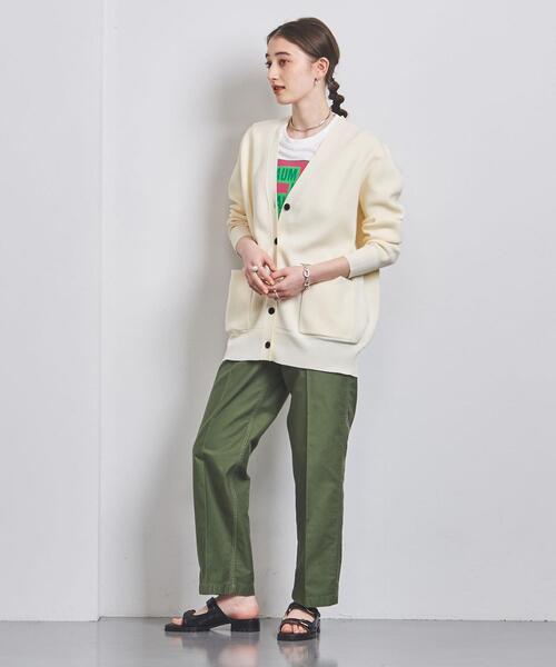 UNITED ARROWS(ユナイテッドアローズ)の「P アゼ Vネック カーディガン(カーディガン/ボレロ・レディース・ベージュ/オフホワイト・FREE)」の12枚目の写真